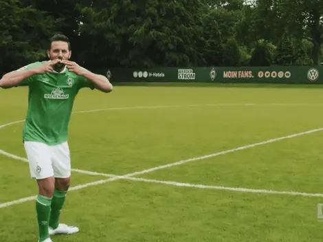 No pierde la puntería: Claudio Pizarro mostró su exquisitez técnica con divertido juego