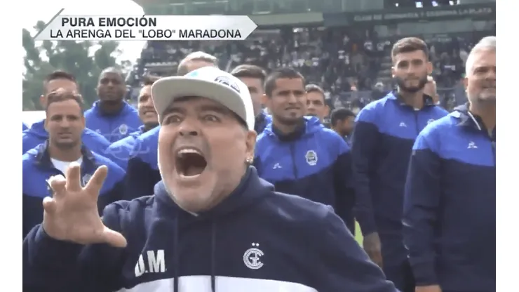 Lo que nadie te mostró: la arenga de Maradona a los jugadores de Gimnasia en plena presentación