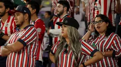 ¡Ni con la Sub 20! La bronca de los fanáticos de Chivas