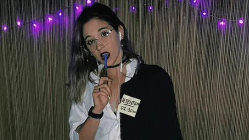 Delfina Pignatiello se disfrazó de colegiala y pidió que por favor no llamen a sus papás