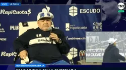 Maradona se hizo un tiempo para hablar de Messi: "Yo agarré al mejor, se los pasaba de a cinco"