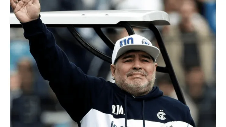 Maradona apuntó directo a los responsables de su ausencia en Argentina: "Blatter y Grondona"