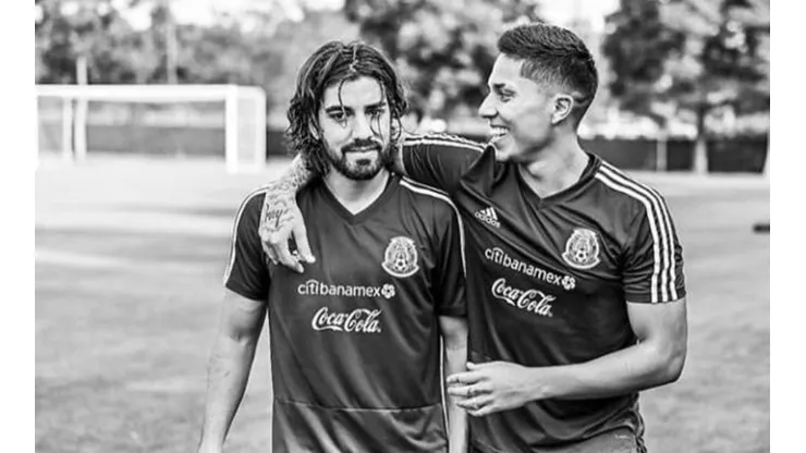 Enorme gesto: el mensaje de apoyo de Carlos Salcedo para los dos lesionados de la Selección