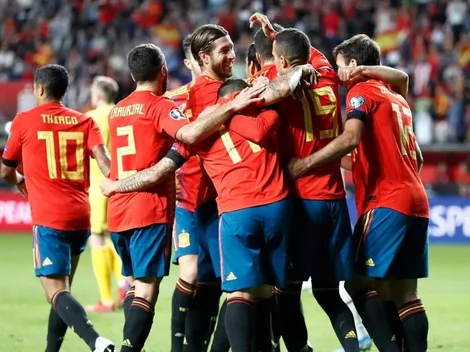 Sin transpirar, España barrió a Islas Feroe y continúa con puntaje perfecto