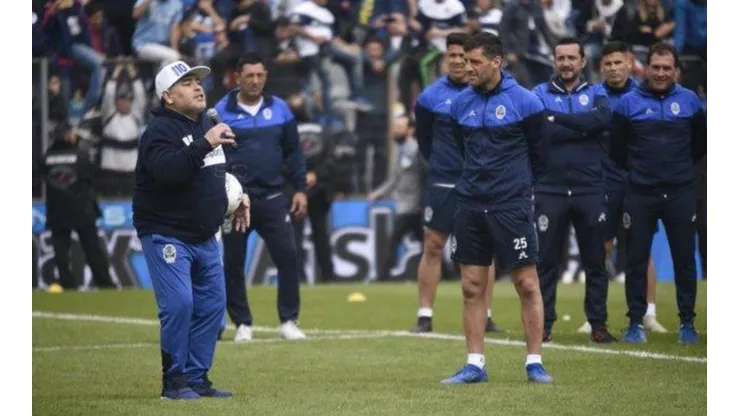 La primera promesa de Maradona a los hinchas de Gimnasia de La Plata