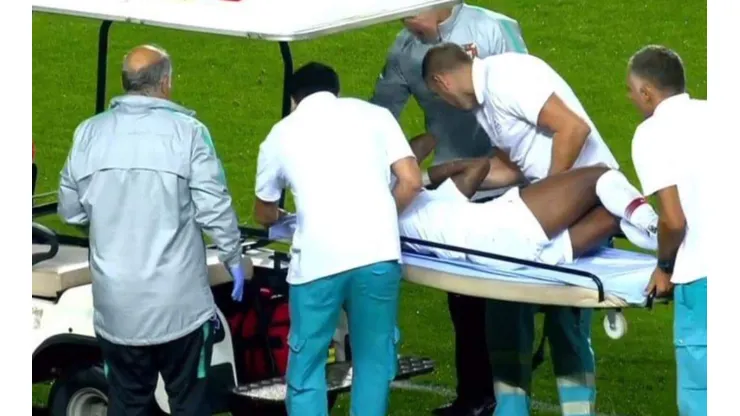 Desde Portugal le llevan tranquilidad al Barcelona por Semedo