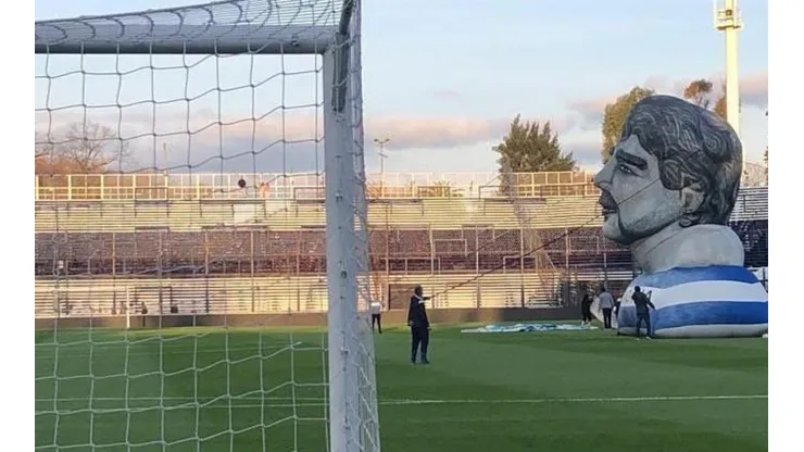 Lista la manga de Diego Armando Maradona.
