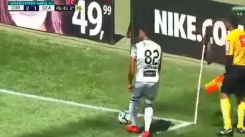 Vio al arquero adelantado en un córner, le pegó de tres dedos ¡y clavó un golazo olímpico!