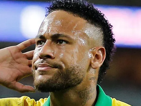 En redes se rinden a los pies de Stefan Medina por su control sobre Neymar