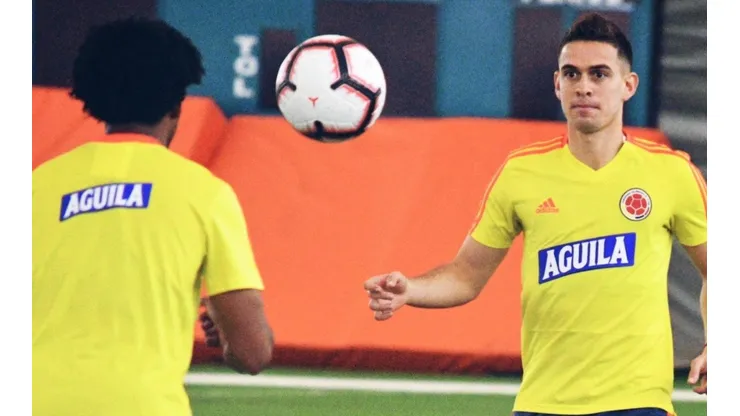 Rafael Santos Borré en los entrenamientos con la Selección Colombia.