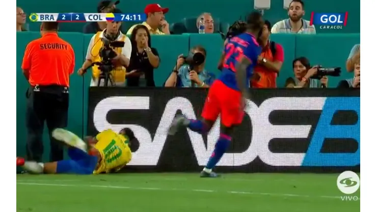 El duro golpazo de Neymar.