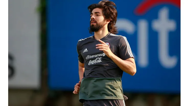 Última hora: Pizarro fuera del Tri por dolores estomacales