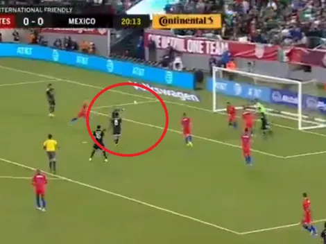 Chicharito Hernández finalizó una hermosa jugada de Tecatito Corona para que México se ponga en ventaja