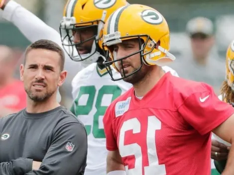El entrenador de los Packers se hartó de las preguntas sobre Aaron Rodgers y le pegó a la prensa