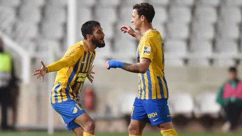 Jugó la Champions League y se ofreció "gratis" a Boca por Twitter