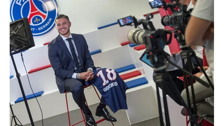 Mauro Icardi ya fue presentado en PSG.