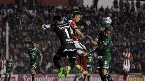 Deportivo Riestra vs. Instituto por la Primera Nacional.