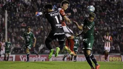 Deportivo Riestra vs. Instituto por la Primera Nacional.