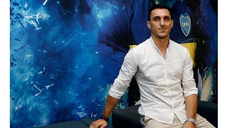 ¿Sabrá cómo se usa? Los polémicos 'Me Gusta' de Nicolás Burdisso en Twitter