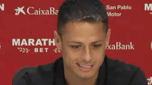 Chicharito, en Sevilla: "Podría decirte que quiero marcar 70 goles"