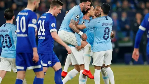 Manchester City trolleó al Schalke 04 por el fichaje de un jugador y la respuesta fue genial