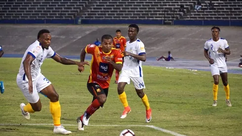Herediano vs. Waterhouse