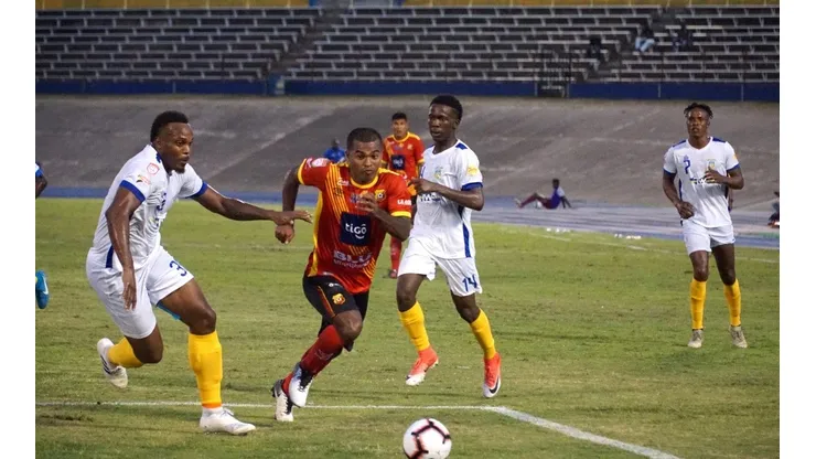 Herediano vs. Waterhouse