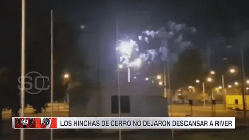 Listo, River a semis: los hinchas de Cerro Porteño tiraron fuegos artificiales antes del partido