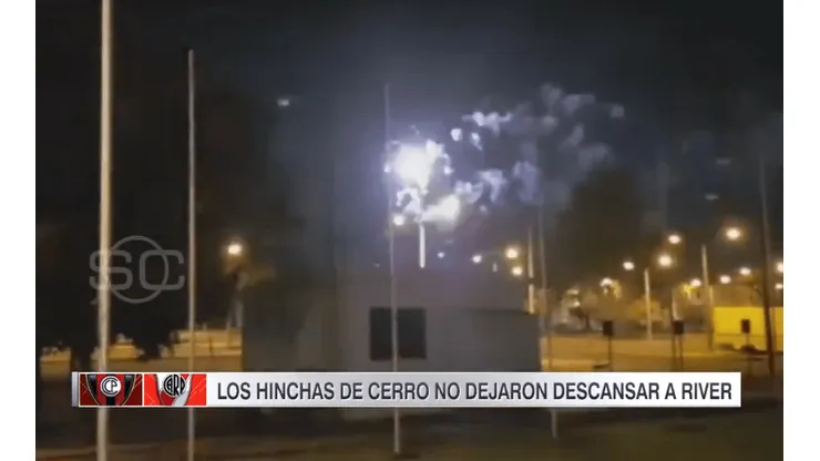 Listo, River a semis: los hinchas de Cerro Porteño tiraron fuegos artificiales antes del partido