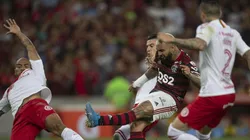 Internacional vs. Flamengo por la Copa Libertadores.