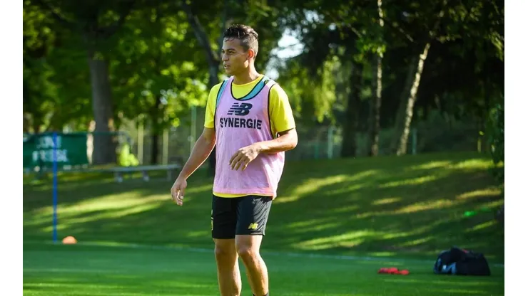 Benavente lleva la número 10 en FC Nantes de la Ligue 1.