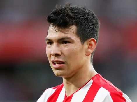 ¿Cuando firma Hirving Lozano?