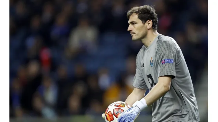 ¿Preocupación para Agustín Marchesín? Iker Casillas podría volver en diciembre