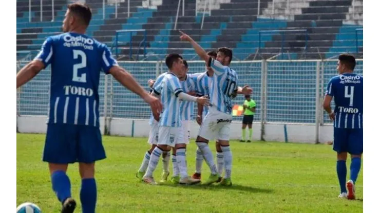 Atlético Tucumán vs. Godoy Cruz por la Superliga.