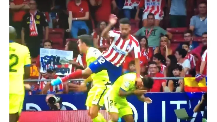 Para el olvido: expulsaron a Renan Lodi en su debut oficial con el Atlético Madrid