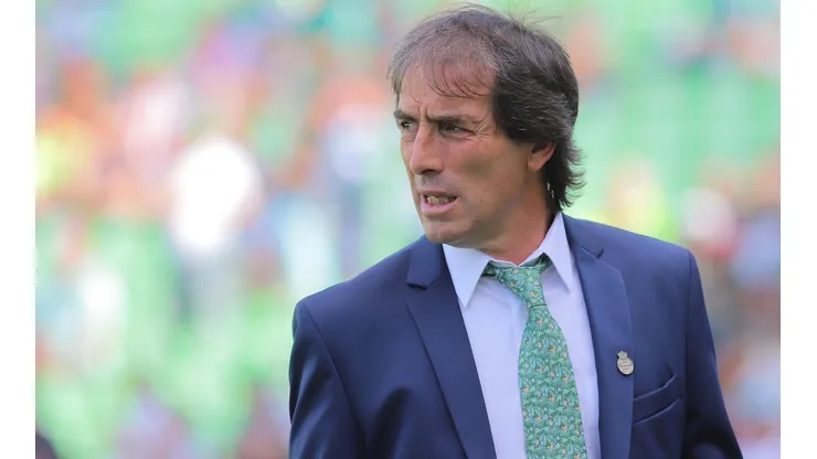 Los once de Santos que buscarán recuperar la punta