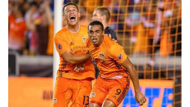 Mauro Manotas, delantero colombiano del Houston Dynamo.