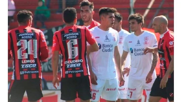 Patronato venció a Huracán, trepó en la tabla y puso a temblar los promedios