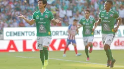 León le ganó un partidazo a Chivas con sobredosis de VAR y penales