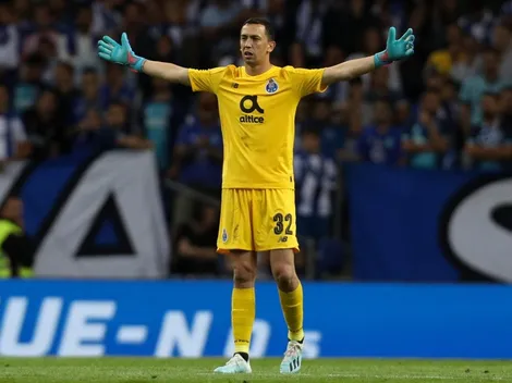 Marchesín está siendo clave para la victoria parcial del Porto y la afición se rindió a sus pies