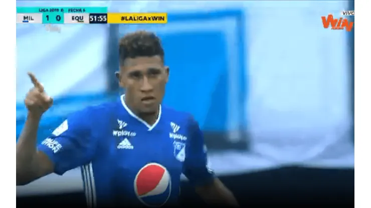 José Ortíz celebra su doblete contra La Equidad.