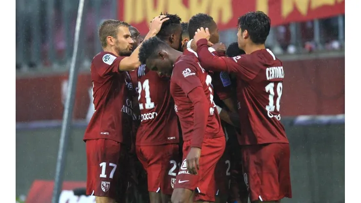 Metz no tuvo piedad con Mónaco.