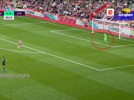 Está en cualquiera: Adrián se mandó el blooper del día en la Premier League