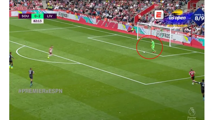 Está en cualquiera: Adrián se mandó el blooper del día en la Premier League