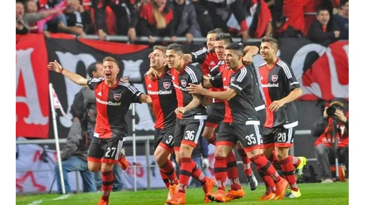 Newell's Old Boys vs. Unión por la Superliga.