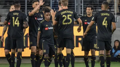 Los Ángeles no precisó de un gran Vela para ganar de nuevo y escaparse en la cima