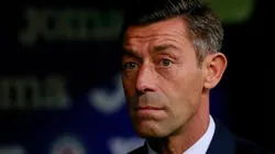 Pedro Caixinha, molesto con el periodismo.