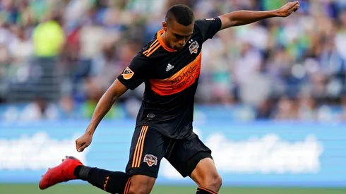 Quién es Mauro Manotas, el delantero pretendido por el Cruz Azul