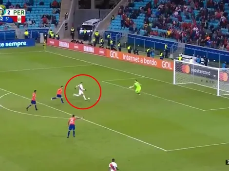 Qué hombre: Paolo Guerrero humilló al arquero de Chile