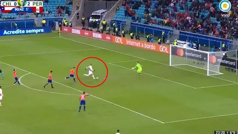 Foto de Paolo Guerrero y el gol.